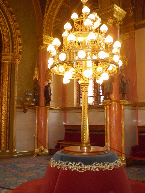bp4 041.JPG - Inside the Hungarian Parliament